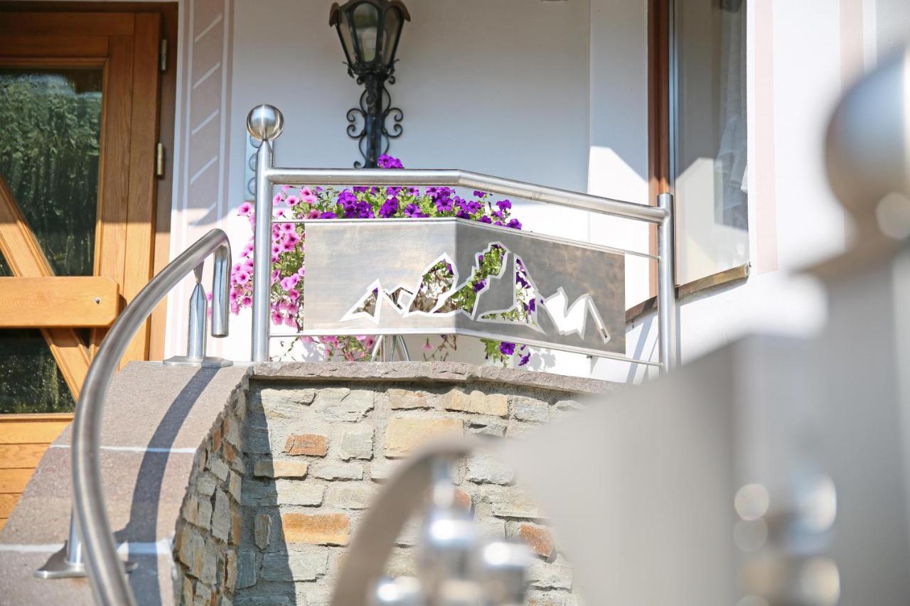 Pension Alpenhof B&B Colle Isarco Exterior foto