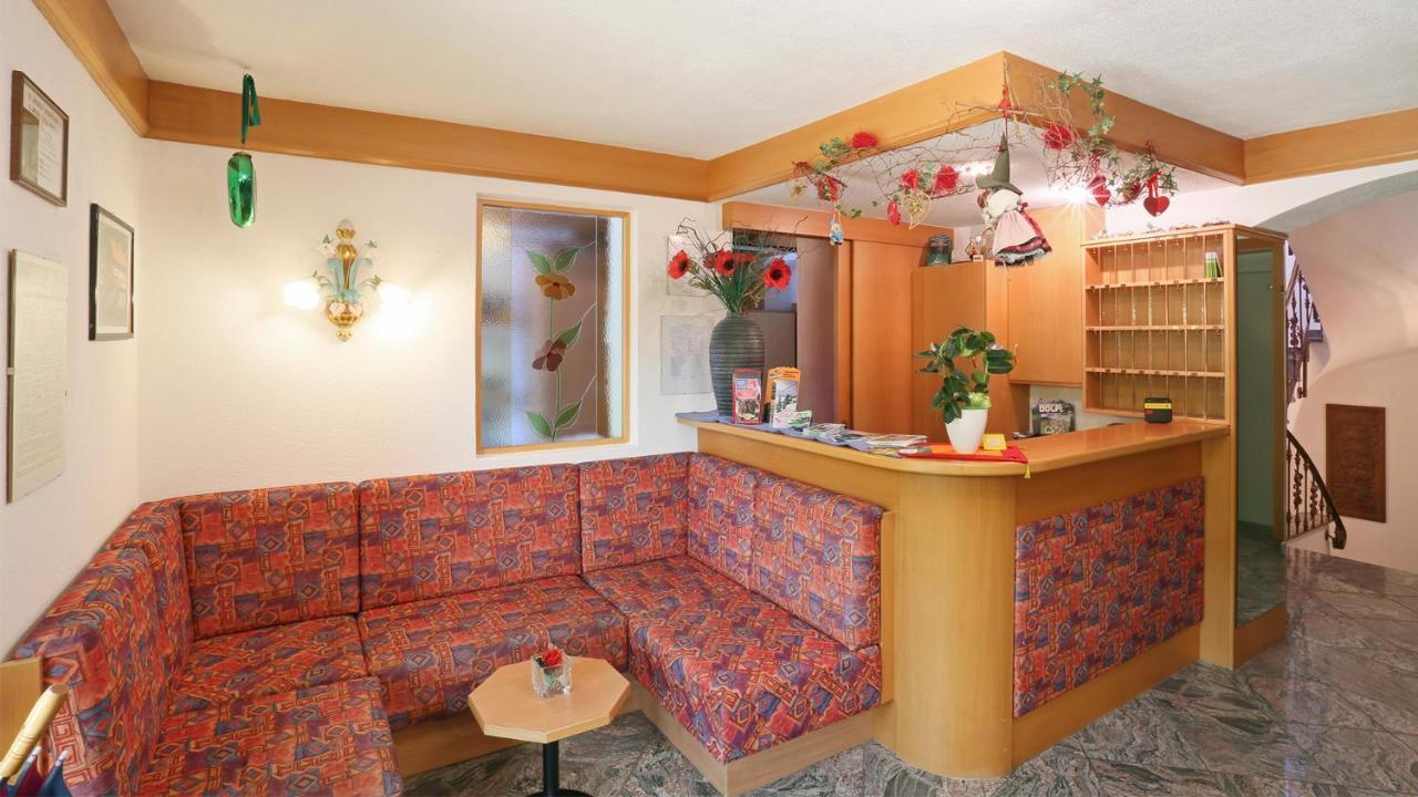 Pension Alpenhof B&B Colle Isarco Exterior foto