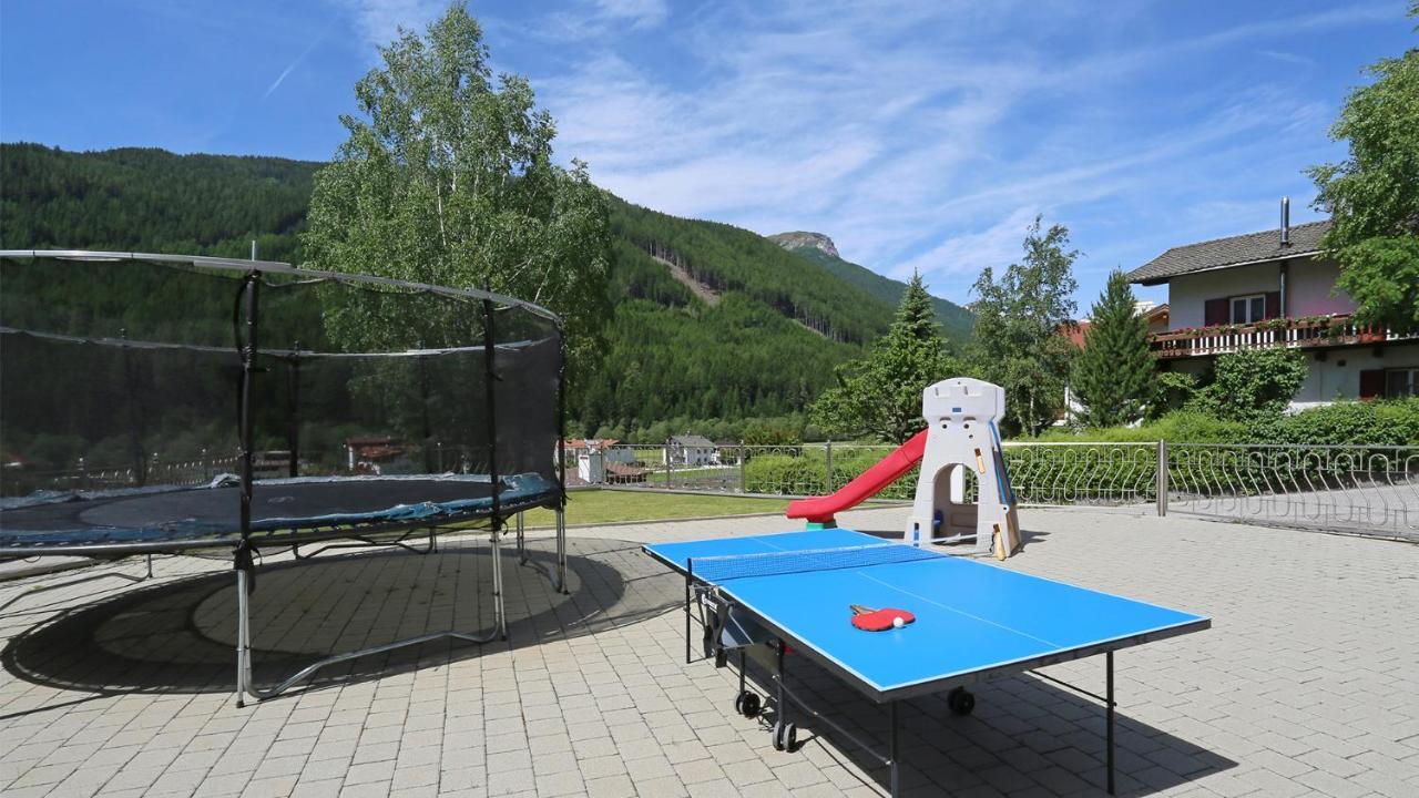 Pension Alpenhof B&B Colle Isarco Exterior foto
