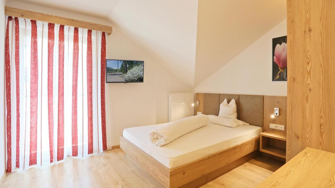 Pension Alpenhof B&B Colle Isarco Exterior foto